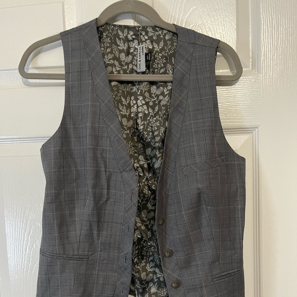 Doc & Amelia Men’s Vest